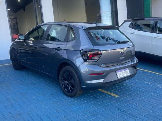 VOLKSWAGEN-POLO-2025