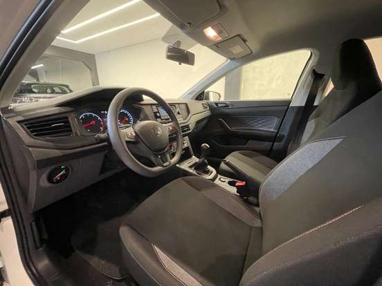 VOLKSWAGEN-POLO-1.0 MPI TRACK MANUAL VOLKSWAGEN-POLO-2024