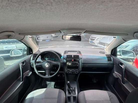 VOLKSWAGEN-POLO-1.6 MI 8V FLEX 4P MANUAL VOLKSWAGEN-POLO-2006
