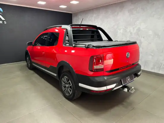 VOLKSWAGEN-SAVEIRO-2016