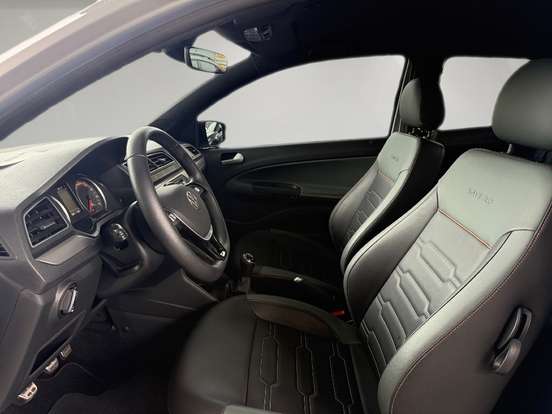 VOLKSWAGEN-SAVEIRO-1.6 MSI EXTREME CD 16V FLEX 2P MANUAL VOLKSWAGEN-SAVEIRO-2025