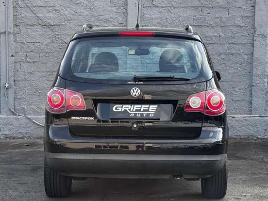 VOLKSWAGEN-SPACEFOX-2008