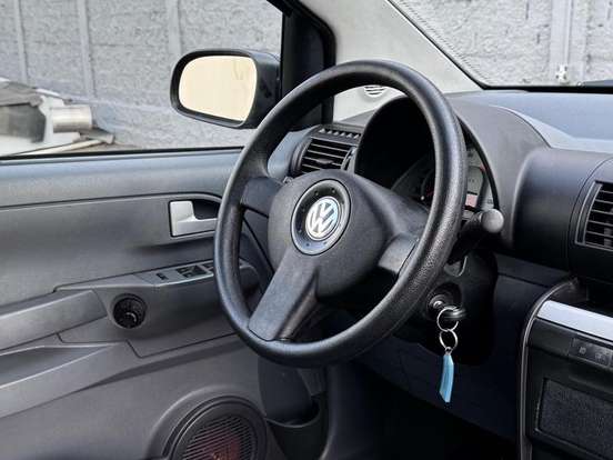 VOLKSWAGEN-SPACEFOX-2008