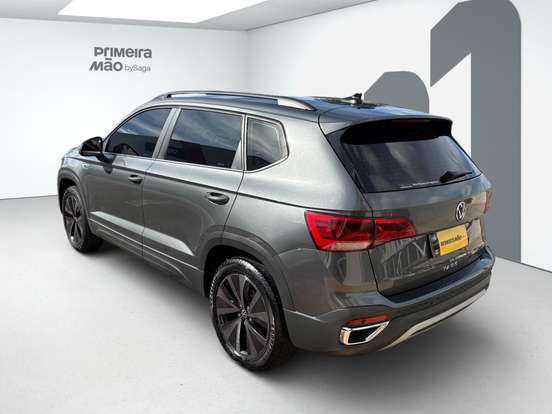 VOLKSWAGEN-TAOS-1.4 250 TSI TOTAL FLEX COMFORTLINE AUTOMÁTICO VOLKSWAGEN-TAOS-2024