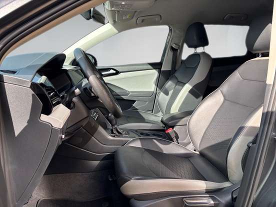 VOLKSWAGEN-TAOS-1.4 250 TSI TOTAL FLEX COMFORTLINE AUTOMÁTICO VOLKSWAGEN-TAOS-2024