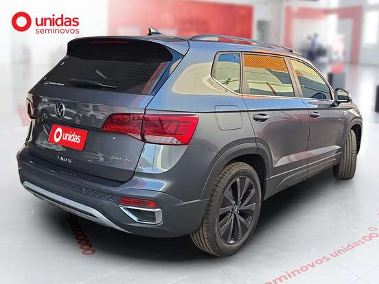 VOLKSWAGEN-TAOS-2024