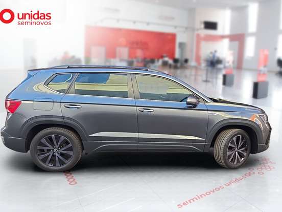 VOLKSWAGEN-TAOS-2024