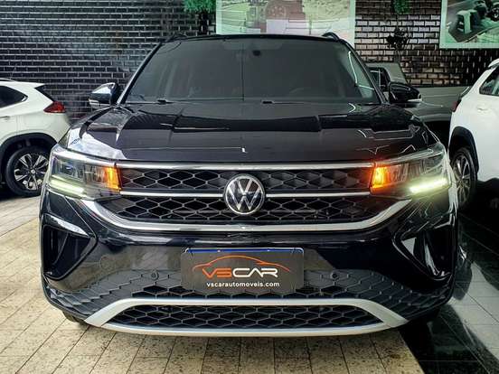 VOLKSWAGEN-TAOS-2022