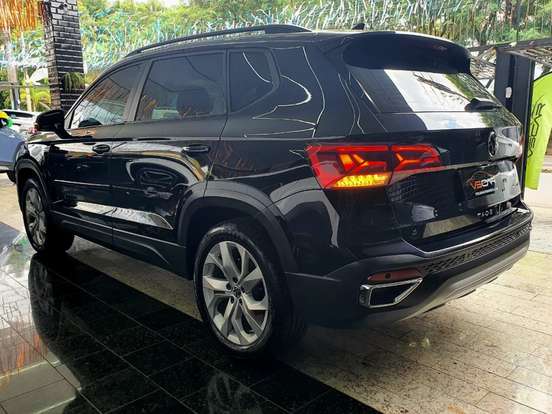 VOLKSWAGEN-TAOS-1.4 250 TSI TOTAL FLEX COMFORTLINE AUTOMÁTICO VOLKSWAGEN-TAOS-2022
