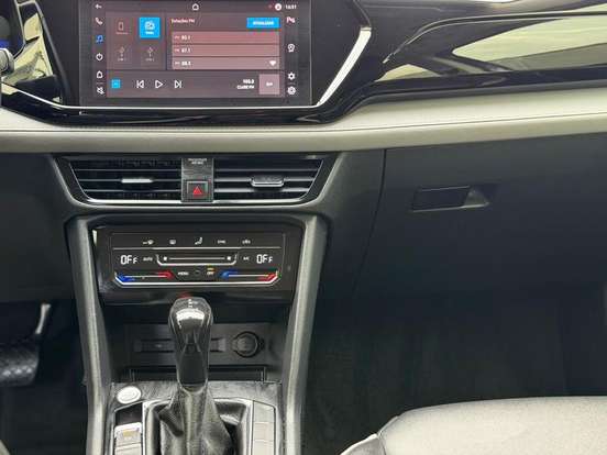 VOLKSWAGEN-TAOS-1.4 250 TSI TOTAL FLEX COMFORTLINE AUTOMÁTICO VOLKSWAGEN-TAOS-2023