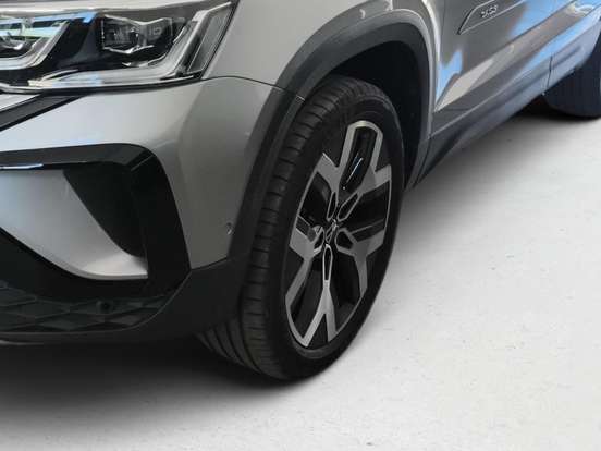 VOLKSWAGEN-TAOS-2024
