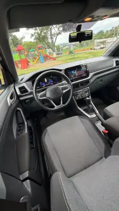 VOLKSWAGEN-T-CROSS-2024
