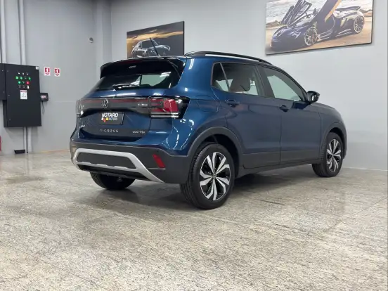 VOLKSWAGEN-T-CROSS-2024
