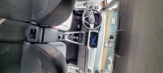 VOLKSWAGEN-T-CROSS-2025