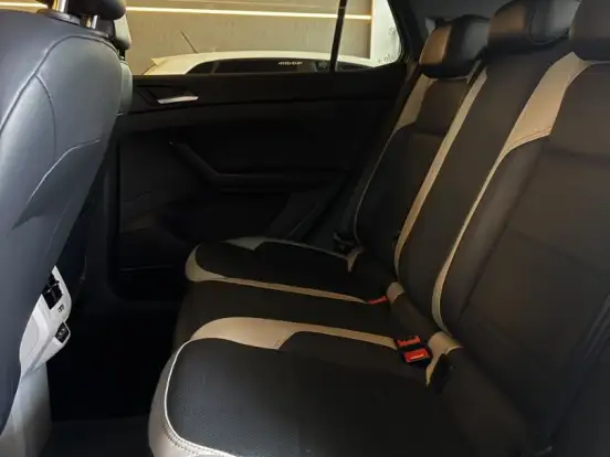 VOLKSWAGEN-T-CROSS-1.4 250 TSI TOTAL FLEX HIGHLINE AUTOMÁTICO VOLKSWAGEN-T-CROSS-2021