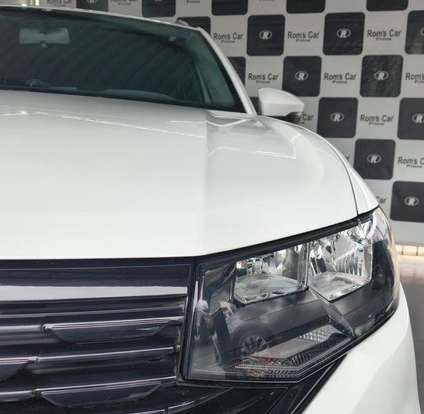 VOLKSWAGEN-T-CROSS-2019