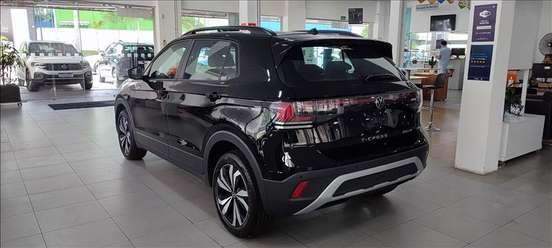 VOLKSWAGEN-T-CROSS-2026