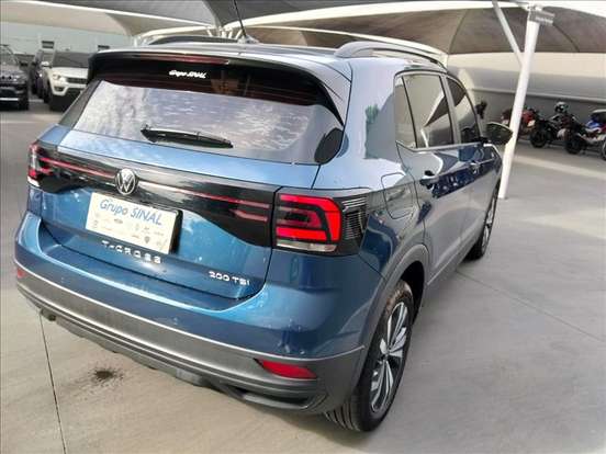 VOLKSWAGEN-T-CROSS-2023