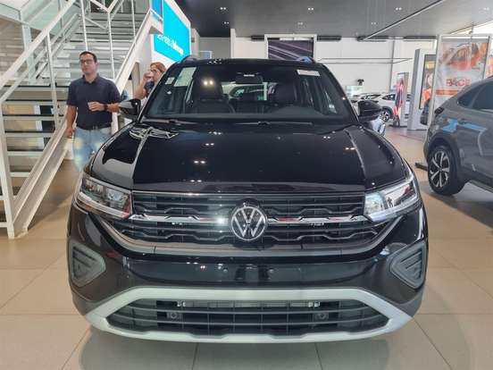 VOLKSWAGEN-T-CROSS-2026