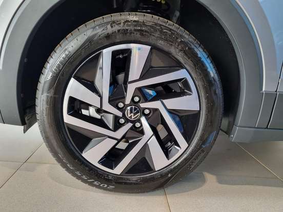 VOLKSWAGEN-T-CROSS-2026