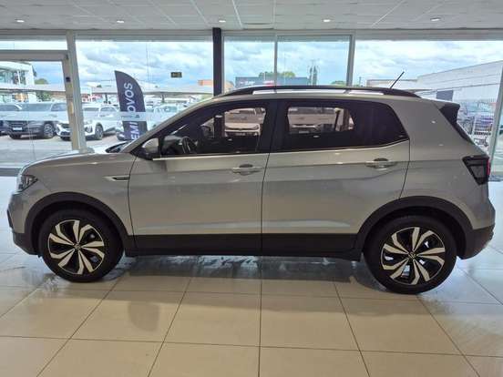 VOLKSWAGEN-T-CROSS-1.0 200 TSI TOTAL FLEX COMFORTLINE AUTOMÁTICO VOLKSWAGEN-T-CROSS-2023
