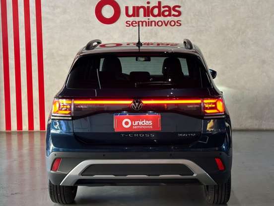 VOLKSWAGEN-T-CROSS-2025