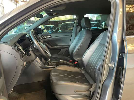 VOLKSWAGEN-T-CROSS-1.4 250 TSI TOTAL FLEX HIGHLINE AUTOMÁTICO VOLKSWAGEN-T-CROSS-2024