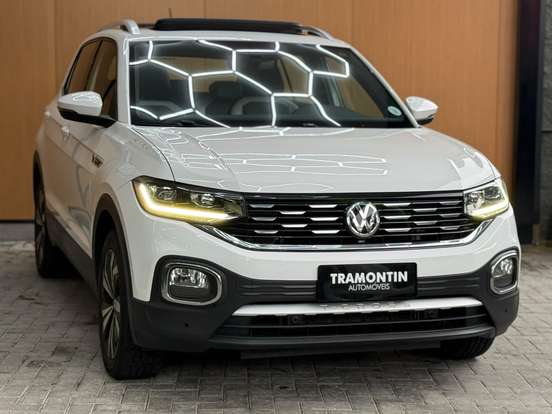 VOLKSWAGEN-T-CROSS-1.4 250 TSI TOTAL FLEX HIGHLINE AUTOMÁTICO VOLKSWAGEN-T-CROSS-2020
