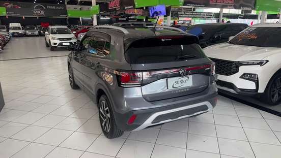 VOLKSWAGEN-T-CROSS-2025
