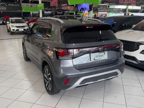 VOLKSWAGEN-T-CROSS-1.4 250 TSI TOTAL FLEX HIGHLINE AUTOMÁTICO VOLKSWAGEN-T-CROSS-2025