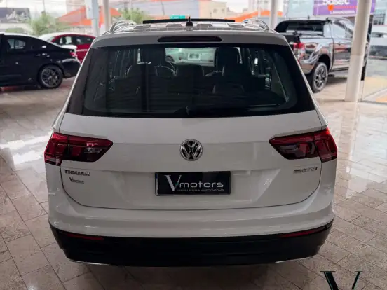 VOLKSWAGEN-TIGUAN-1.4 250 TSI TOTAL FLEX ALLSPACE COMFORTLINE TIPTRONIC VOLKSWAGEN-TIGUAN-2019