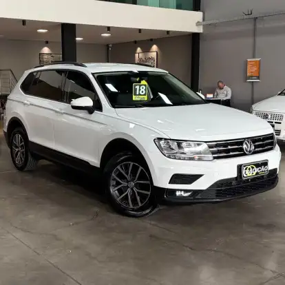 VOLKSWAGEN-TIGUAN-2018
