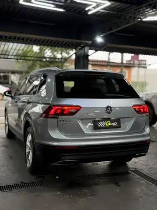 VOLKSWAGEN-TIGUAN-1.4 250 TSI TOTAL FLEX ALLSPACE TIPTRONIC VOLKSWAGEN-TIGUAN-2019