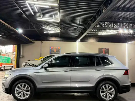 VOLKSWAGEN-TIGUAN-1.4 250 TSI TOTAL FLEX ALLSPACE TIPTRONIC VOLKSWAGEN-TIGUAN-2019