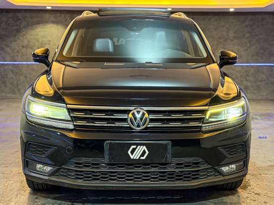 VOLKSWAGEN-TIGUAN-2019