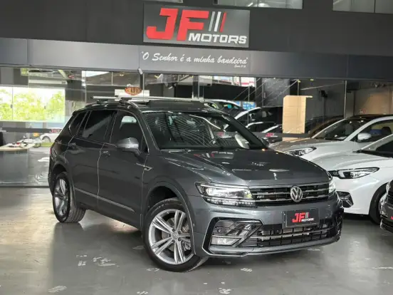 VOLKSWAGEN-TIGUAN-2020
