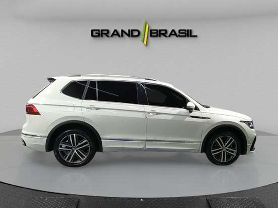 VOLKSWAGEN-TIGUAN-2.0 300 TSI GASOLINA ALLSPACE R-LINE AUTOMÁTICO VOLKSWAGEN-TIGUAN-2023