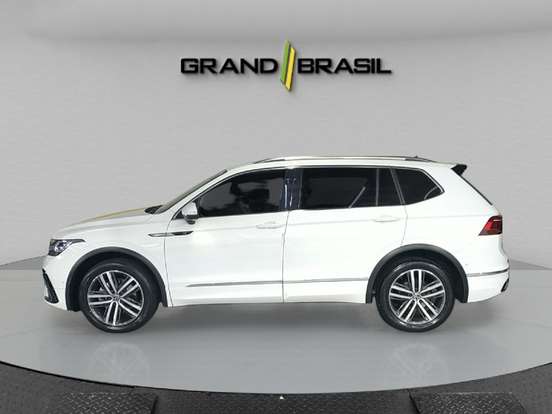 VOLKSWAGEN-TIGUAN-2.0 300 TSI GASOLINA ALLSPACE R-LINE AUTOMÁTICO VOLKSWAGEN-TIGUAN-2023