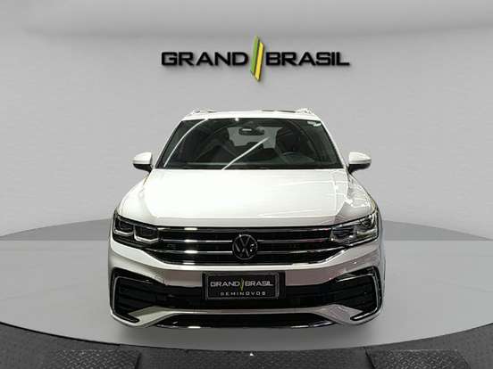 VOLKSWAGEN-TIGUAN-2023