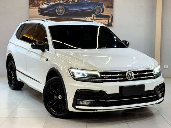 VOLKSWAGEN-TIGUAN-2019