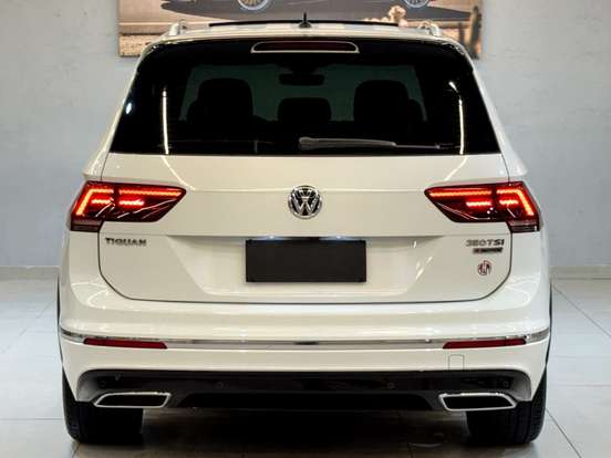 VOLKSWAGEN-TIGUAN-2019