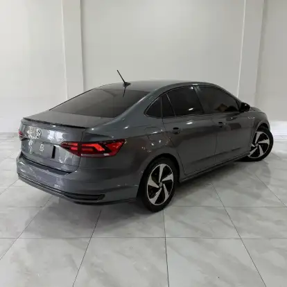 VOLKSWAGEN-VIRTUS-2020