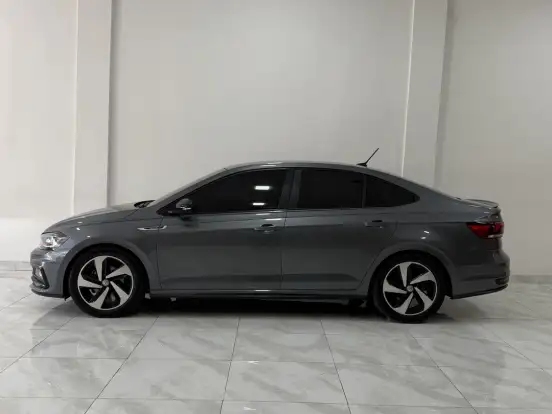 VOLKSWAGEN-VIRTUS-1.4 250 TSI GTS AUTOMÁTICO VOLKSWAGEN-VIRTUS-2020