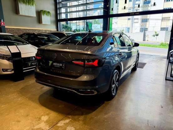 VOLKSWAGEN-VIRTUS-1.0 200 TSI COMFORTLINE AUTOMÁTICO VOLKSWAGEN-VIRTUS-2023