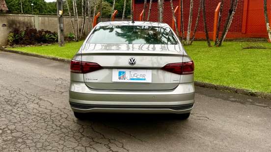 VOLKSWAGEN-VIRTUS-2021