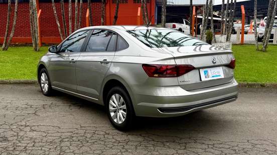 VOLKSWAGEN-VIRTUS-2021