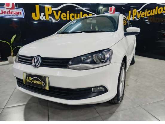 VOLKSWAGEN-VOYAGE-2014