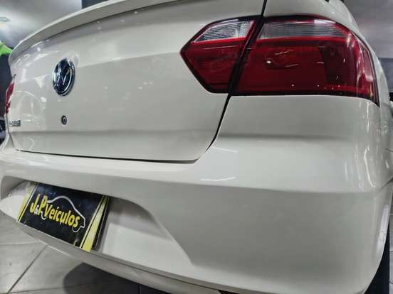 VOLKSWAGEN-VOYAGE-1.0 MI COMFORTLINE 8V FLEX 4P MANUAL VOLKSWAGEN-VOYAGE-2014