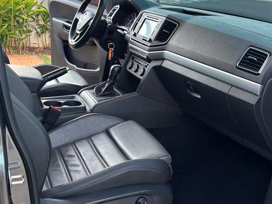 VOLKSWAGEN-AMAROK-3.0 V6 TDI DIESEL HIGHLINE CD 4MOTION AUTOMÁTICO VOLKSWAGEN-AMAROK-2022