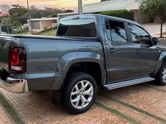 VOLKSWAGEN-AMAROK-3.0 V6 TDI DIESEL HIGHLINE CD 4MOTION AUTOMÁTICO VOLKSWAGEN-AMAROK-2022